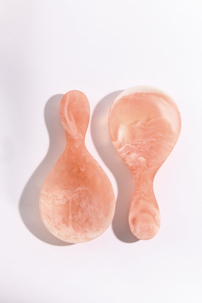 RESIN SHORT SERVERS | JUST PEACHY