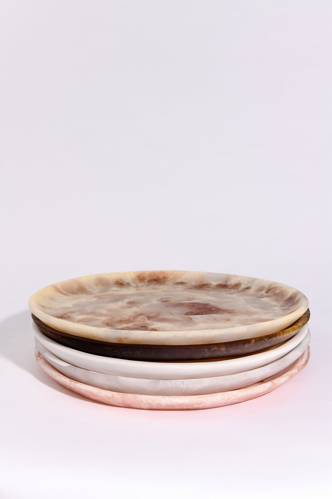 ROUND RESIN PLATTER  | BLACK + WHITE