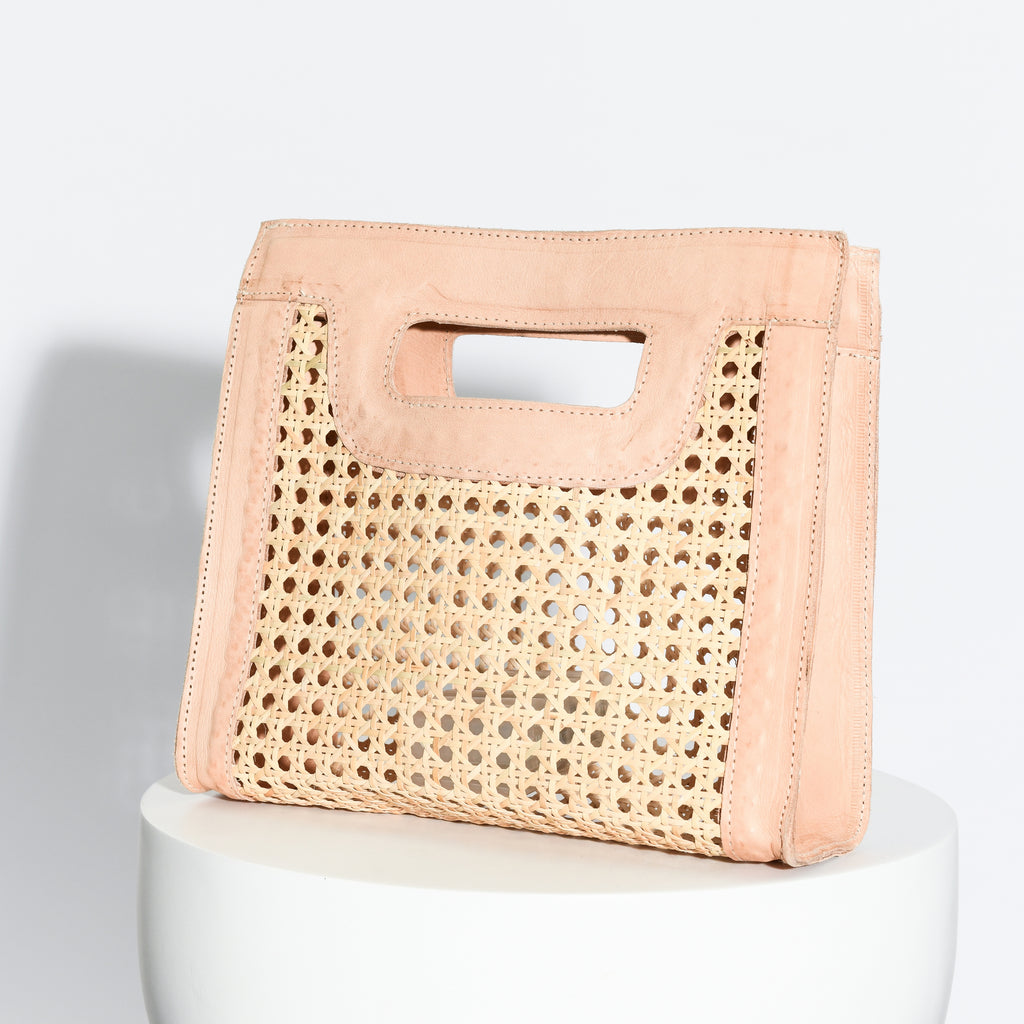 LAGO WOVEN RATTAN + LEATHER CLUTCH | NATURAL