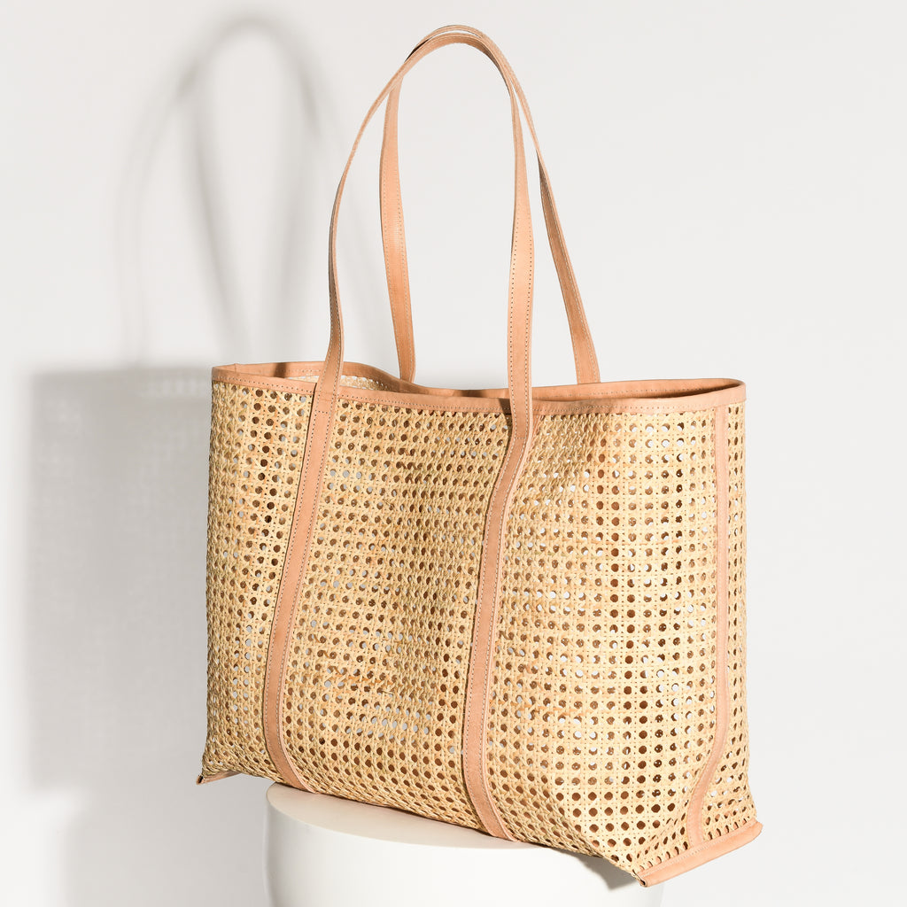 LARGE WOVEN RATTAN + LEATHER TOTE | NATURAL