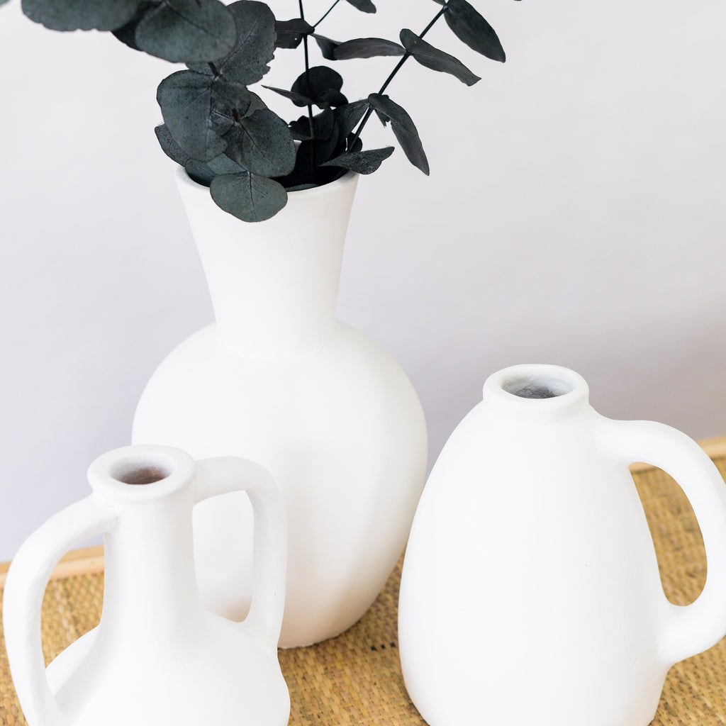 SINGLE HANDLE JUG | WHITE