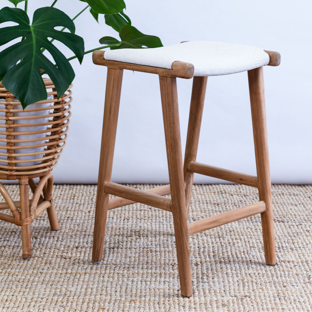 ZULU BORNEO RATTAN STOOL | WHITEWASH